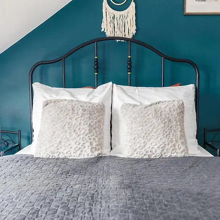 Castle Charm By Wagnerstays Apartament