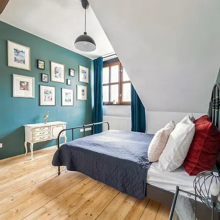 Castle Charm By Wagnerstays Apartament