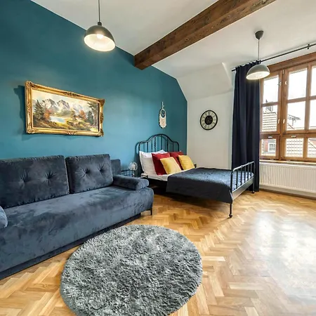 Castle Charm By Wagnerstays Apartament *