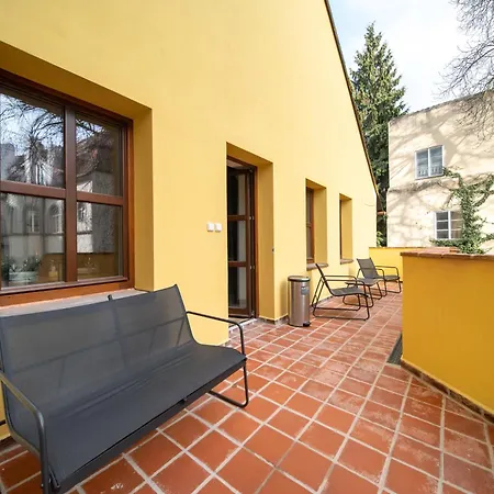 Castle Charm By Wagnerstays Apartament *